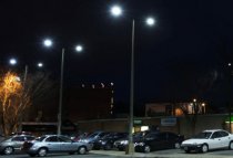 Освещение автостоянки с помощью светодиодного уличного светильника